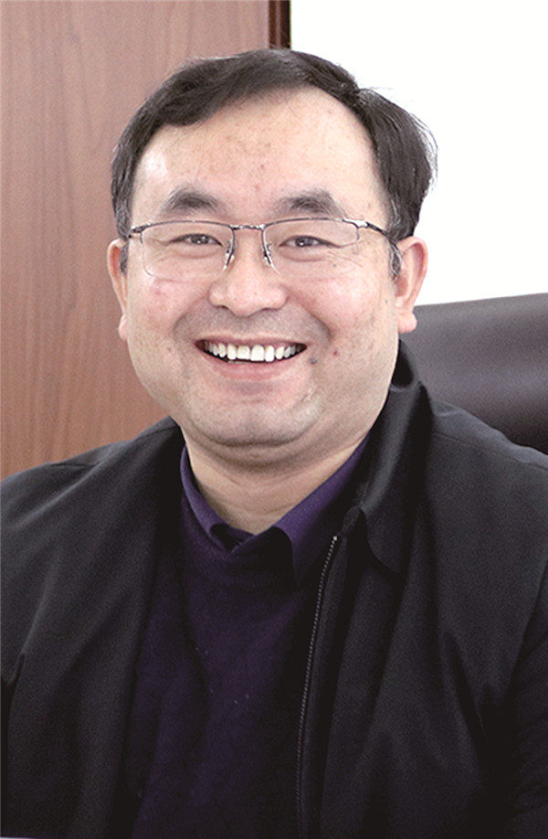 黄小利.jpg