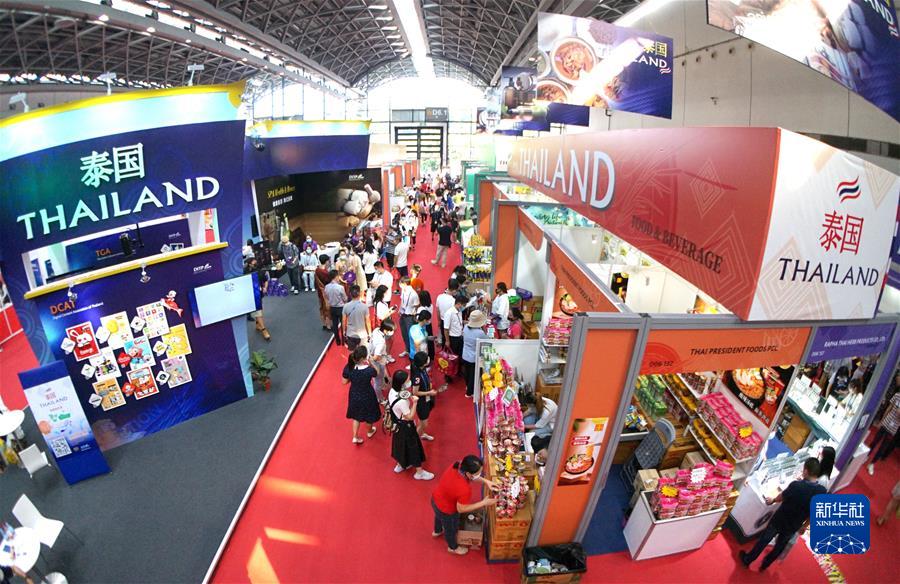 (新华全媒头条·图文互动)(3)共创更加繁荣美好的地区和世界——习近平主席在中国-东盟建立对话关系30周年纪念峰会上的重要讲话解读