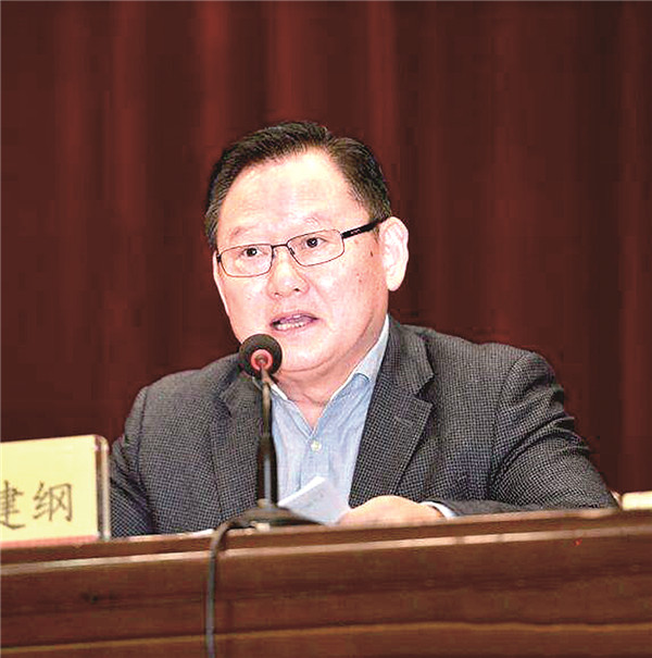 朱建纲4.jpg