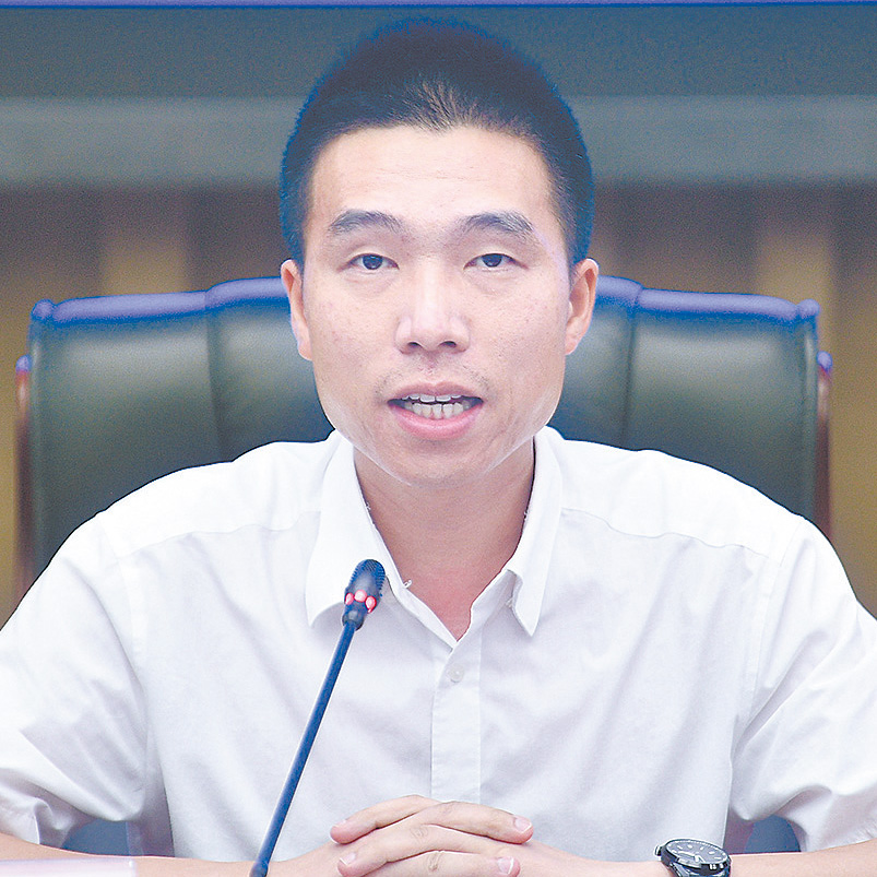 端稳端牢中国粮 (4).jpg