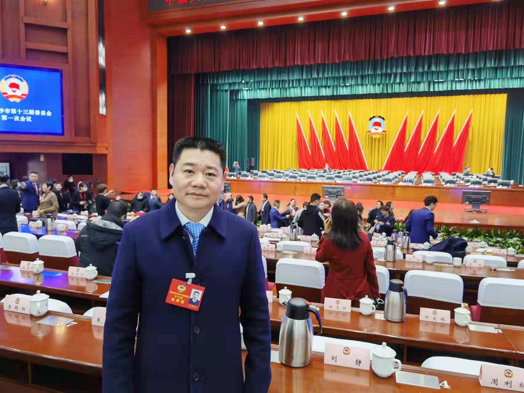 张新卫.jpg