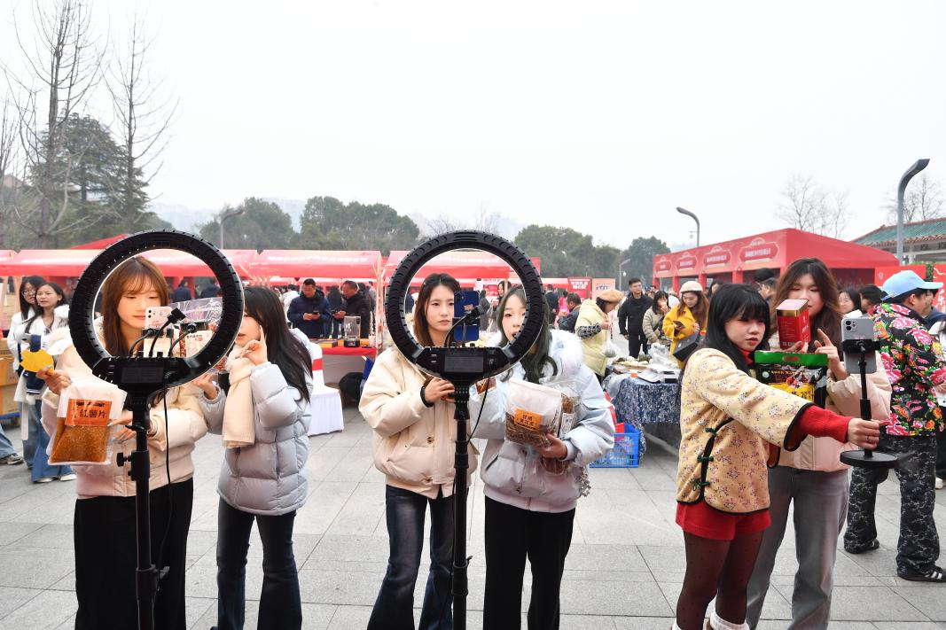 湖南政协新闻网 湖南政协新闻网