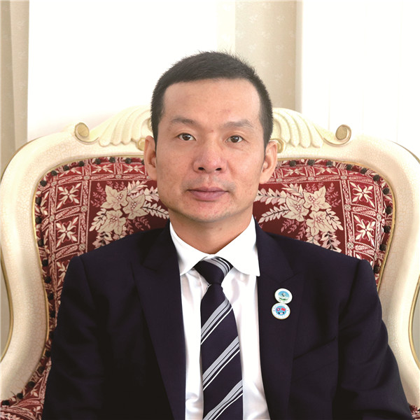 李朝鹏 会长.jpg
