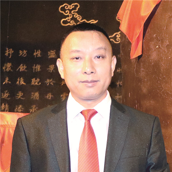 刘小龙.jpg