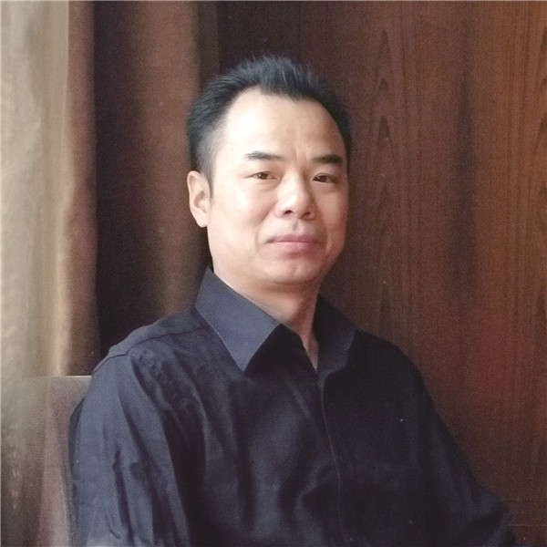 容竹民.jpg