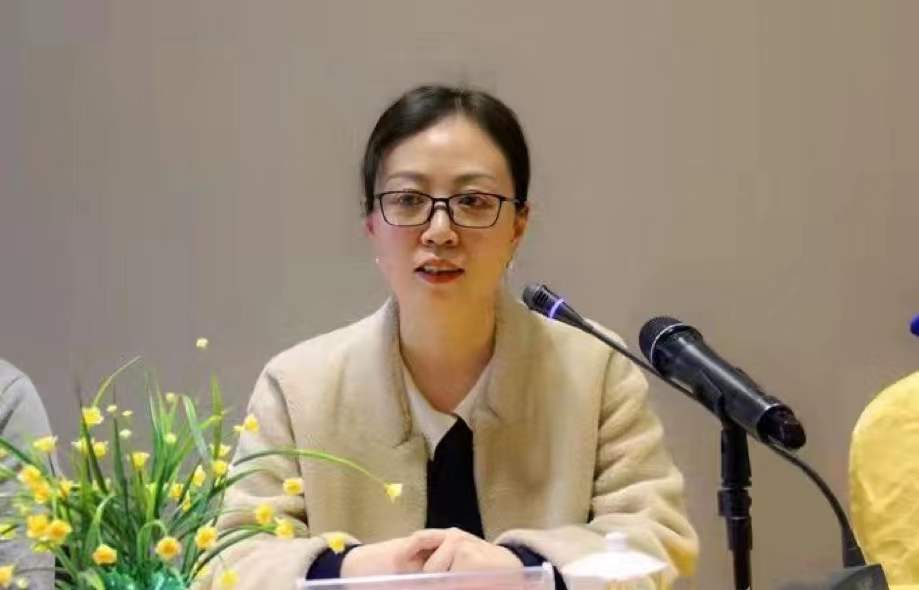 田小雨.jpg