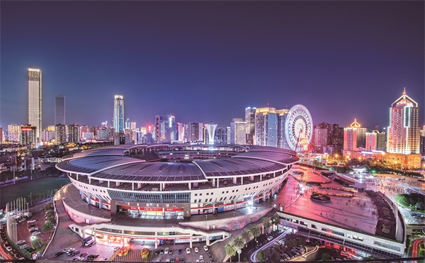 贺龙体育馆.jpg