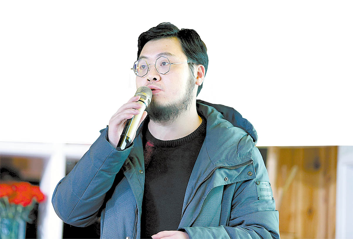 黄摩崖.jpg