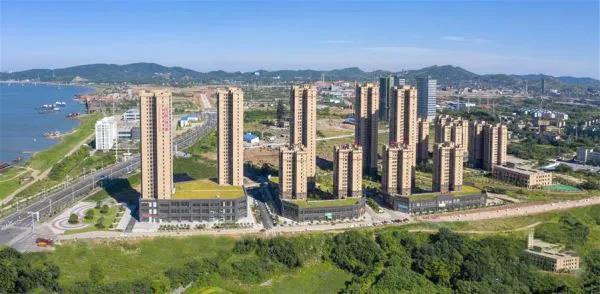 实现绿色转型发展后的清水塘部分城区新貌 张湘东供图.jpg