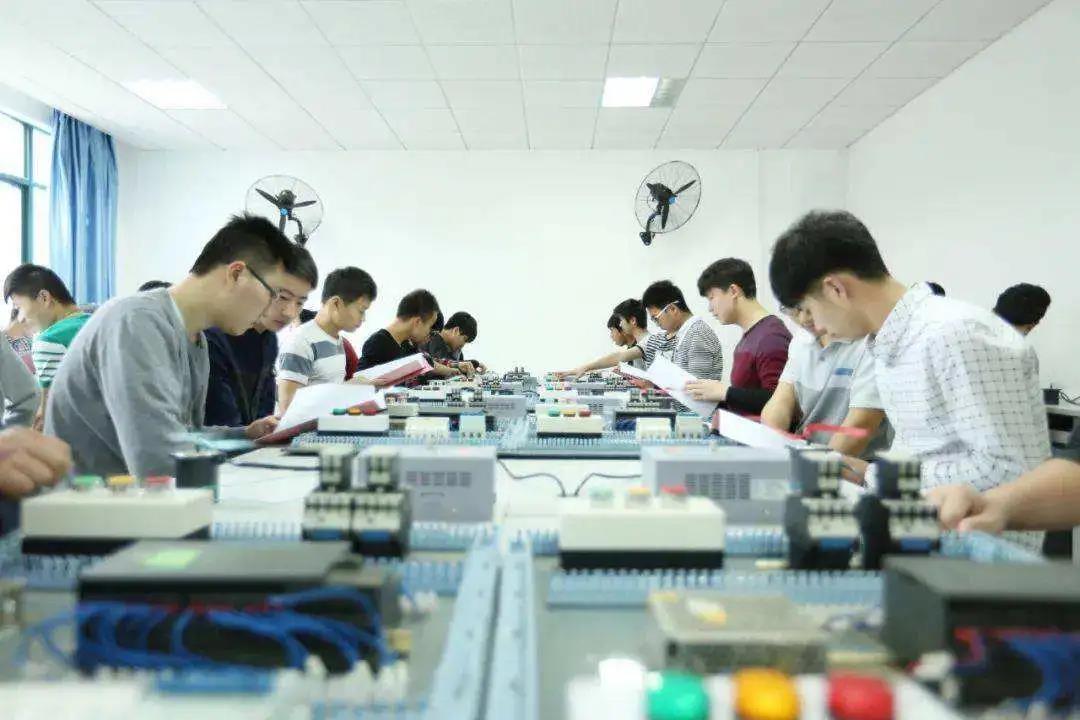 微信图片_20220110124608.jpg